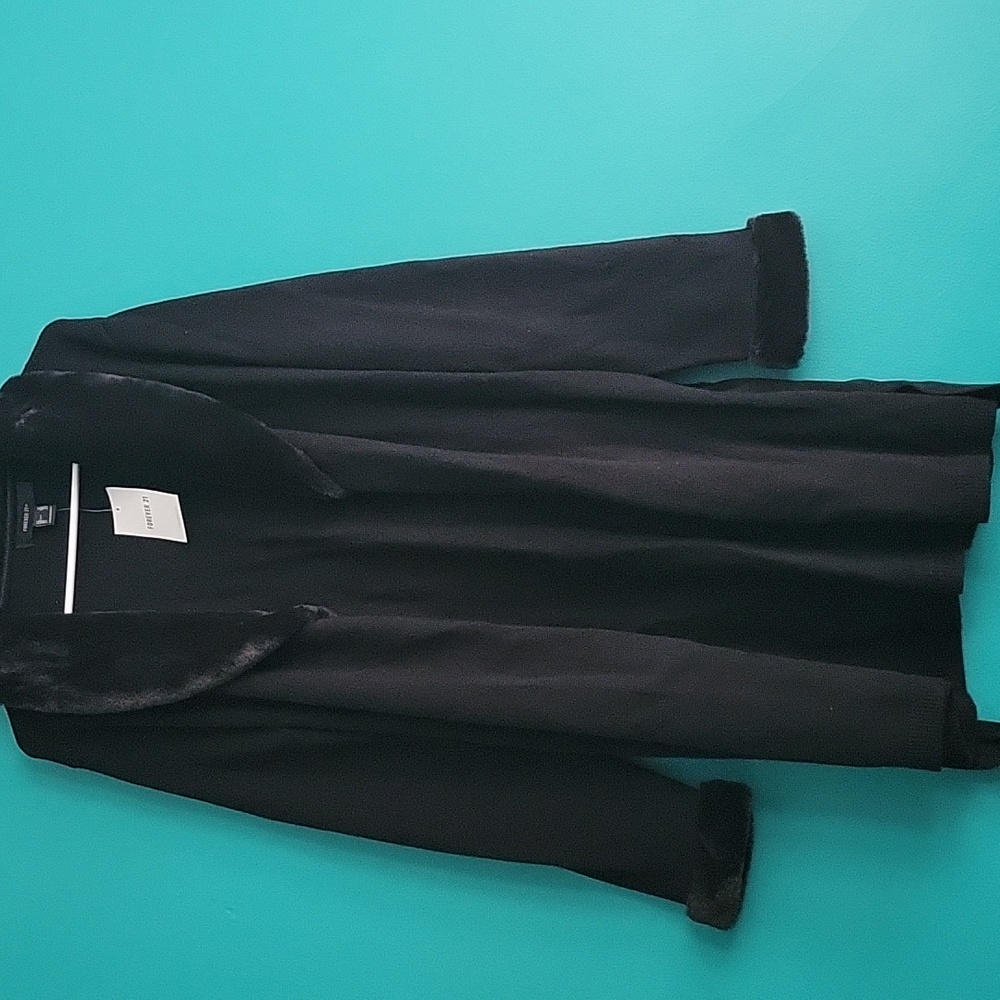 Elegant Black Women's Cardigan - Picture 8 of 8